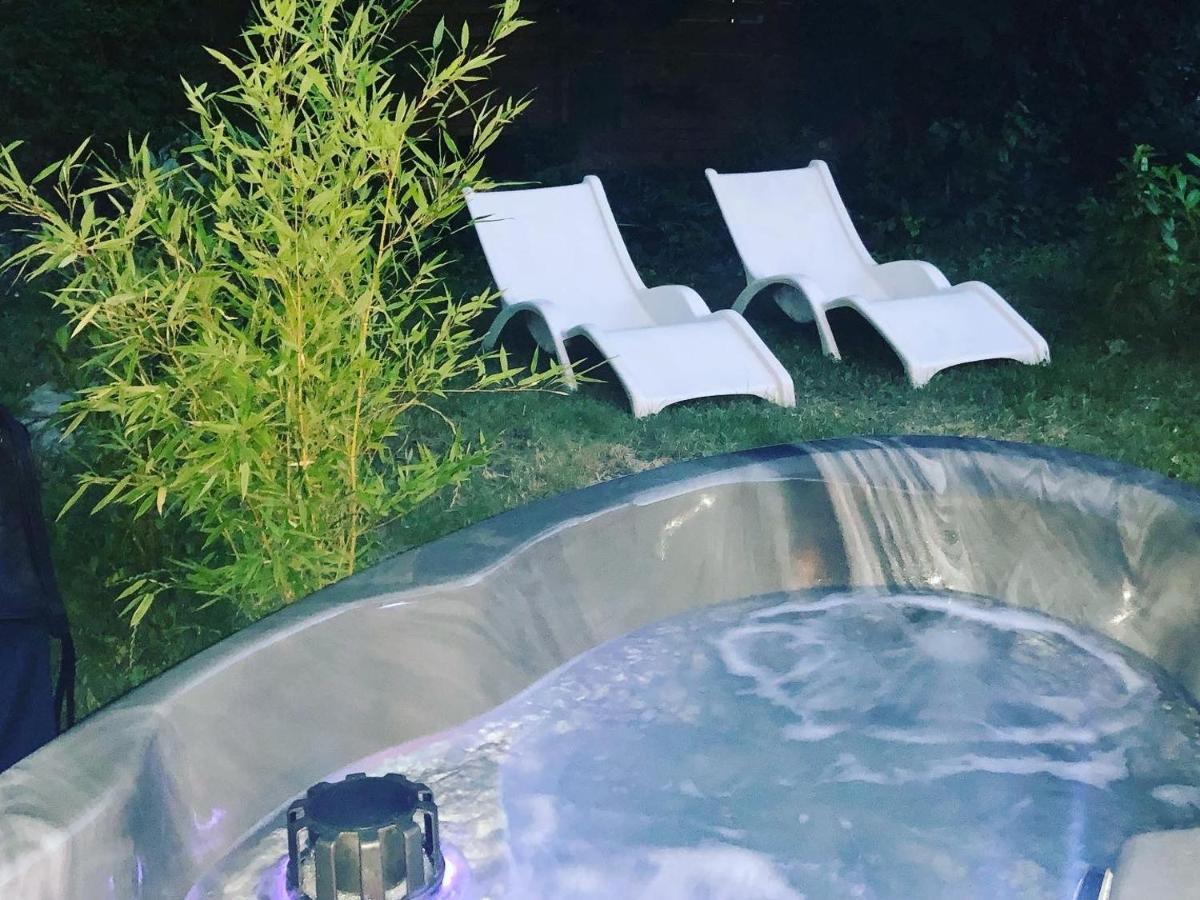 Crystal Spas Apartman-Balaton ซามาร์ดี ภายนอก รูปภาพ