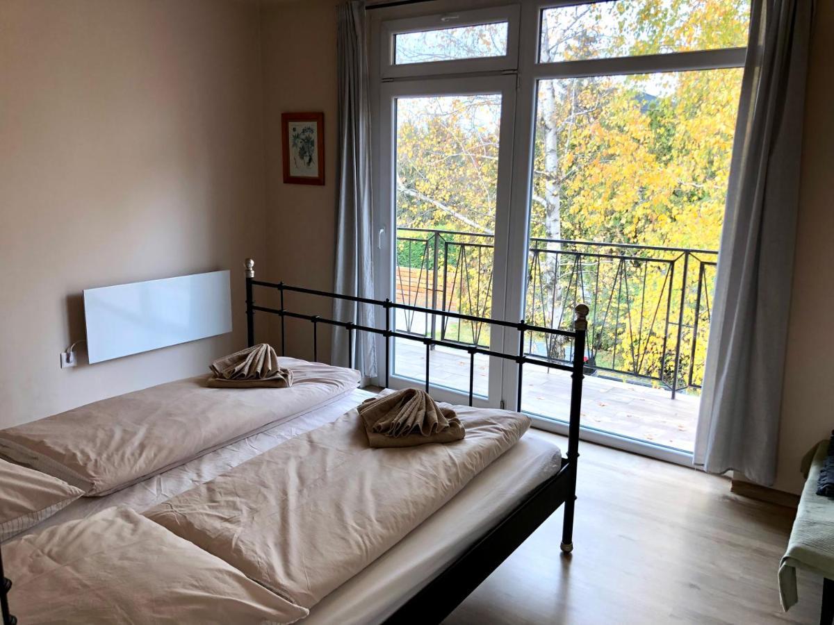 Crystal Spas Apartman-Balaton ซามาร์ดี ภายนอก รูปภาพ