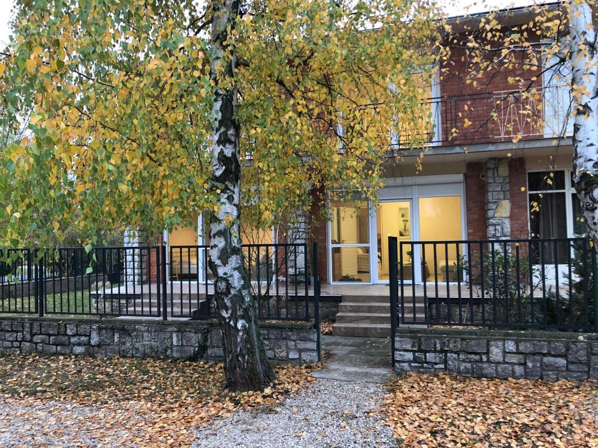 Crystal Spas Apartman-Balaton ซามาร์ดี ภายนอก รูปภาพ