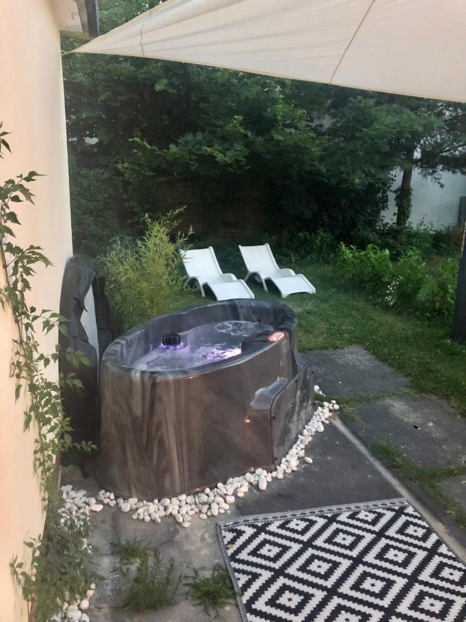 Crystal Spas Apartman-Balaton ซามาร์ดี ภายนอก รูปภาพ